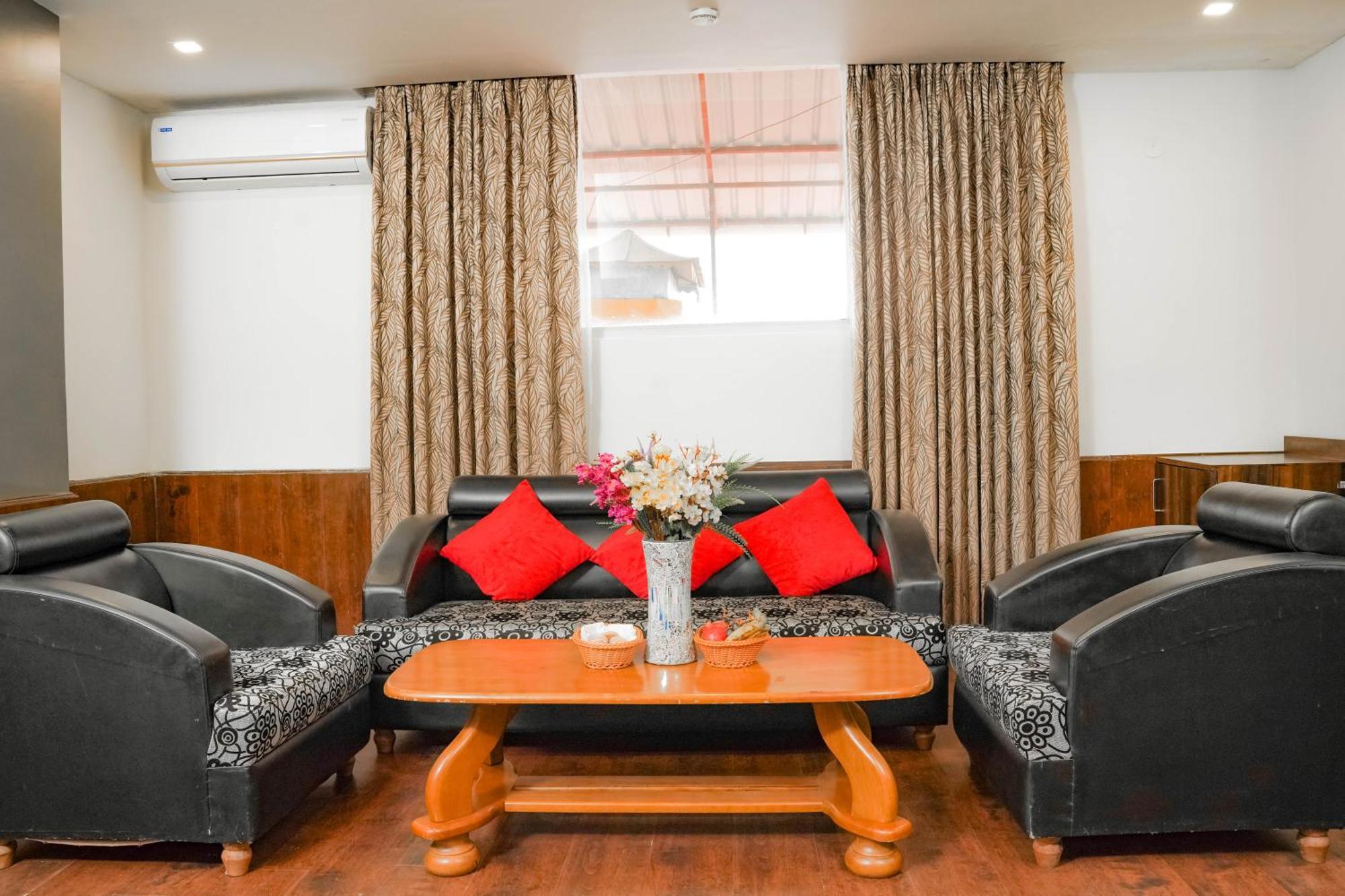 Kingston By Yagi, 600 Meters From M G Marg Gangtok酒店 外观 照片